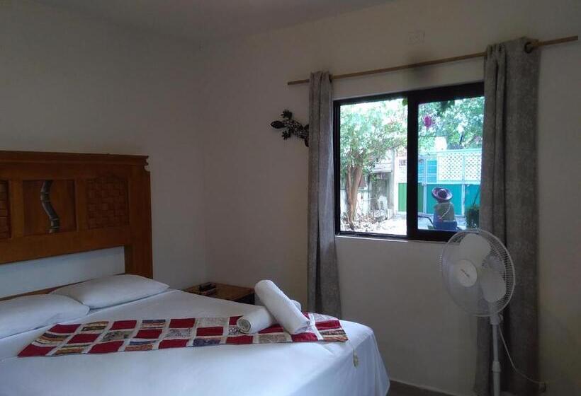 Basis Zimmer, Buenos Días Guest House