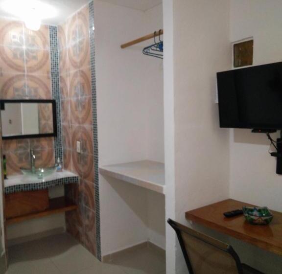 Basis Zimmer, Buenos Días Guest House
