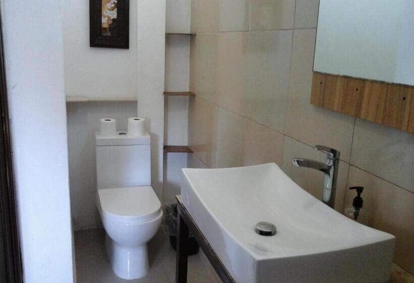 Studio Basic, Buenos Días Guest House