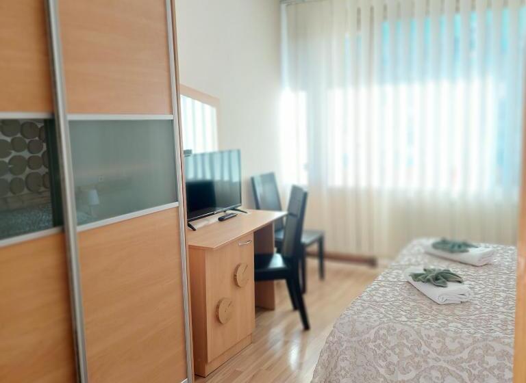 4인용 스탠다드 룸, Guest House Planinski Zdravets