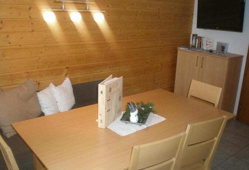 2 Bedrooms Apartment Mountain View, Haus Hagspiel