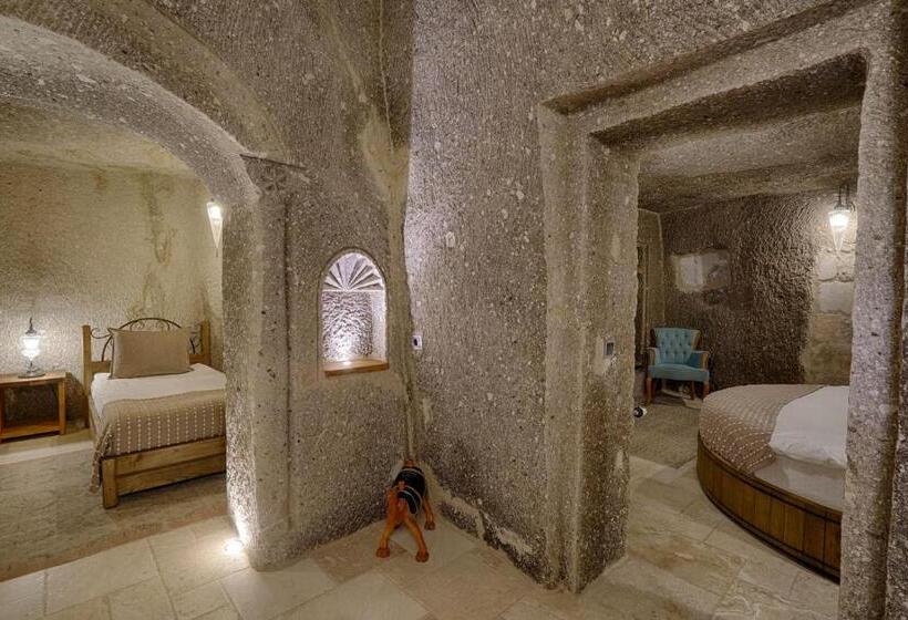 패밀리 스위트, Hera Cave Suites