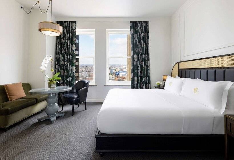 障害者適応デラックスルーム, The Candler Hotel Atlanta, Curio Collection By Hilton