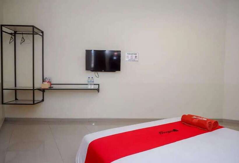 Номер Стандарт, Reddoorz Near Malioboro Mall
