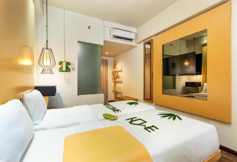 수피리어 룸, Boss Legian Hotel Powered By Archipelago
