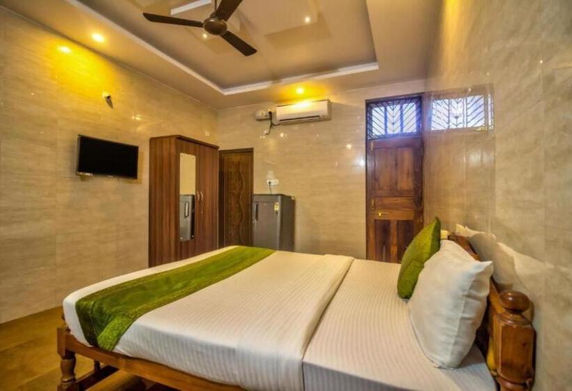 Студио Стандарт с Балконом, Calangute Sea Steps