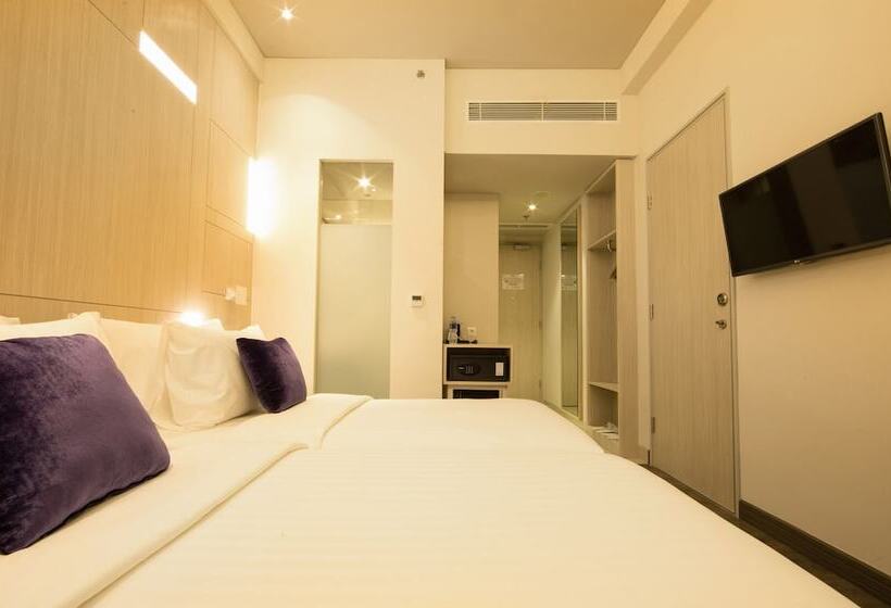 디럭스 룸, Swissbelinn Cikarang