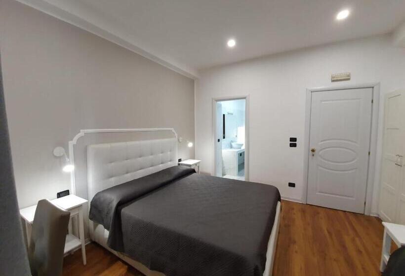 اتاق راحتی سه تخته, Guest House Piazza Carmine