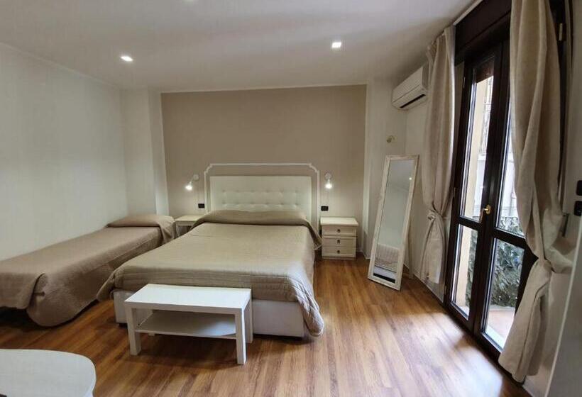 اتاق استاندارد, Guest House Piazza Carmine