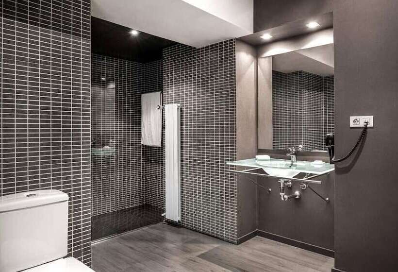 Номер Стандарт, B&b Hotel Vitoria General álava