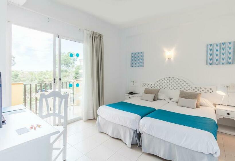 Четырехместный Номер Стандарт, Blue Sea Costa Verde