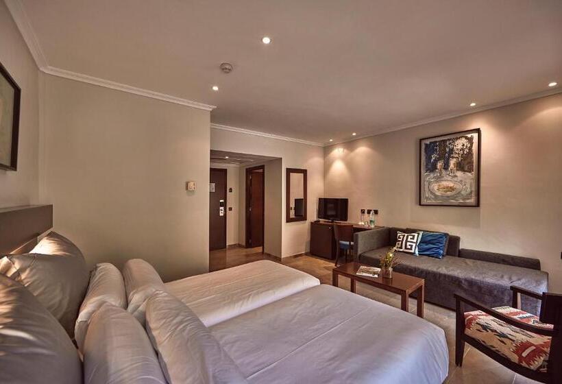سوئیت جونیور با چشم‌انداز باغ, Maristel Hotel & Spa - Adults Only