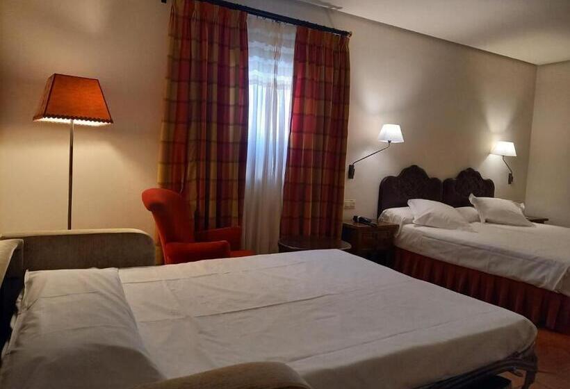 Номер Стандарт, Parador De Zafra