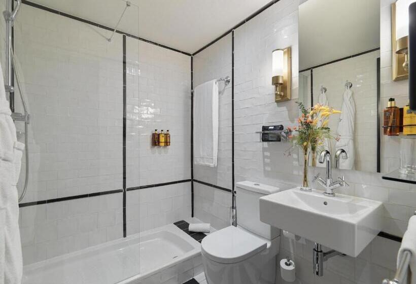 اتاق استاندارد, Boutique Hotel H10 Catalunya Plaza