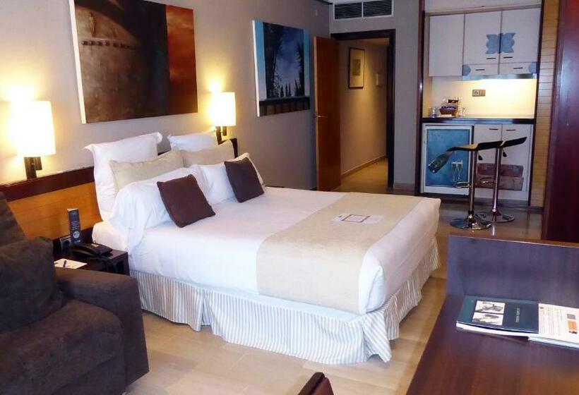 Cameră Deluxe cu Vedere la Mare cu Balcon, Estela Barcelona