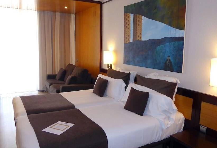 Cameră Deluxe cu Vedere la Mare cu Balcon, Estela Barcelona
