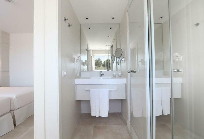 プールビュースタンダードルーム, Iberostar Selection Santa Eulalia - Adults Only Ibiza