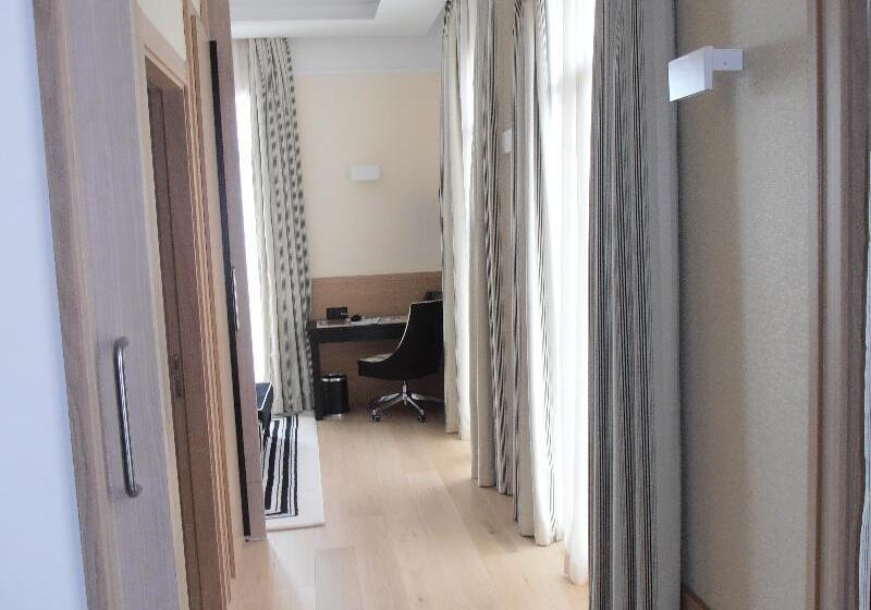 سوییت جونیور, Gran Hotel Sardinero