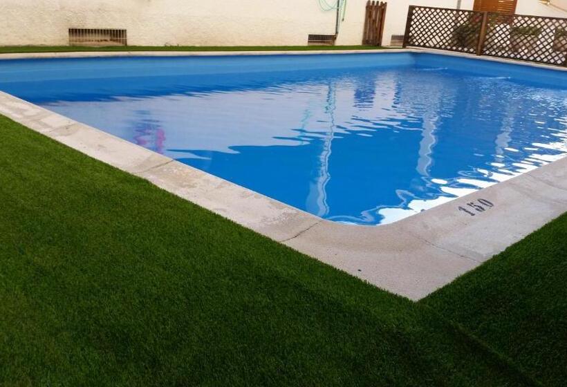 4인용 스탠다드 룸, Balcón De Cazorla