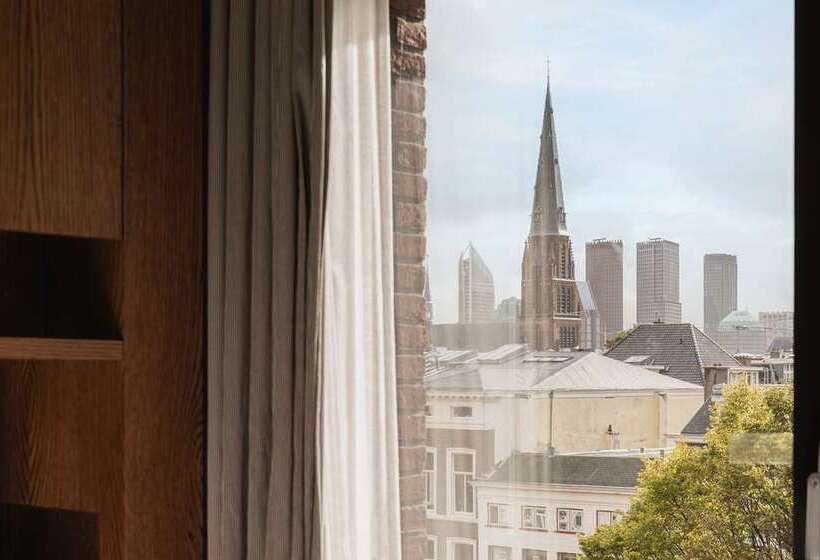 اتاق استاندارد با تخت بزرگ, Canopy by Hilton Madrid Castellana