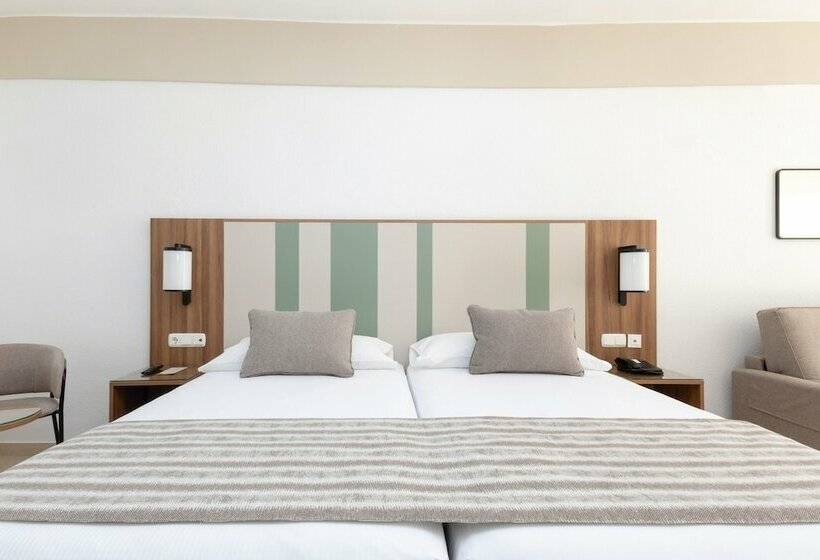 سوییت با چشم‌انداز باغ, Hotel Riu Paraiso Lanzarote - All Inclusive