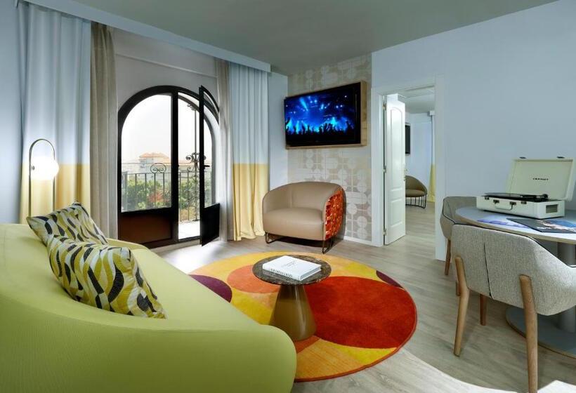 バルコニー付きスタンダードステューディオ, Hard Rock Hotel Marbella