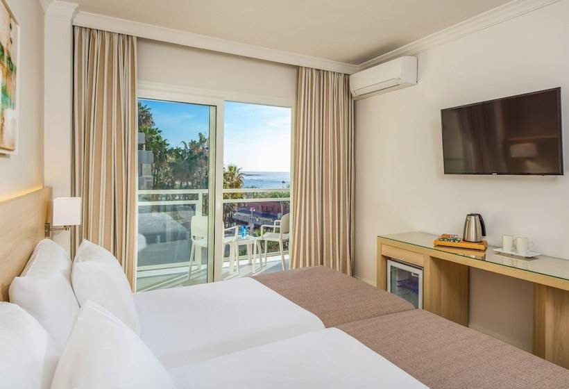 Номер Стандарт Боковой Вид на Море, Las Arenas, Affiliated by Melia