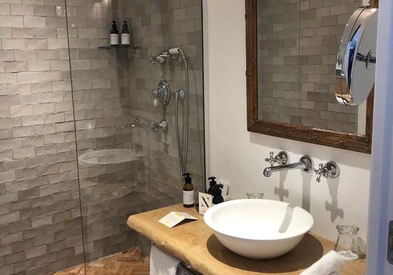 Номер Стандарт, Moon Dreams Fuengirola