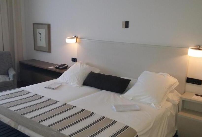Quarto standard, Parador De Antequera