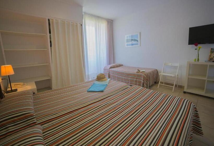 اتاق استاندارد سه نفره, Casa Del Mar Hotel & Apartaments