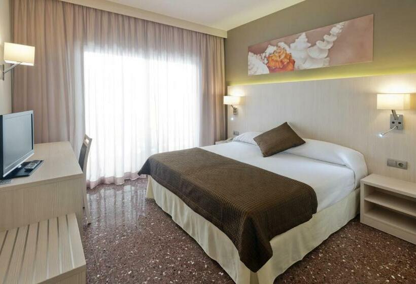 חדר סטנדרט עם מרפסת, Ght Costa Brava & Spa