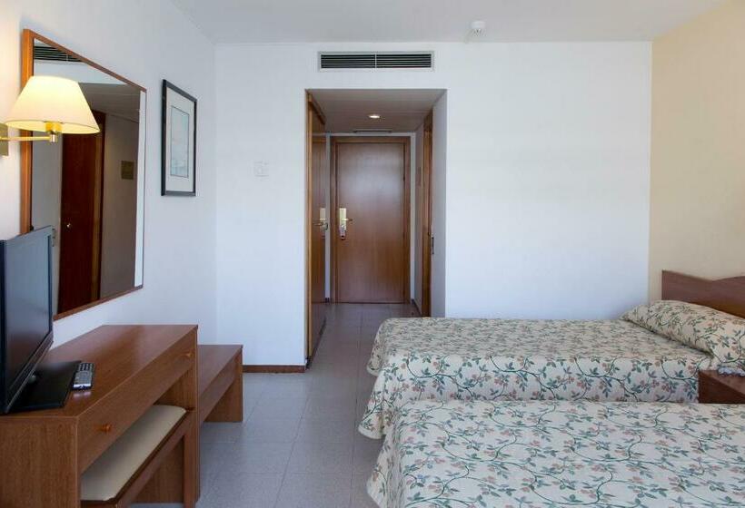 חדר סטנדרט עם מרפסת, Ght Costa Brava & Spa