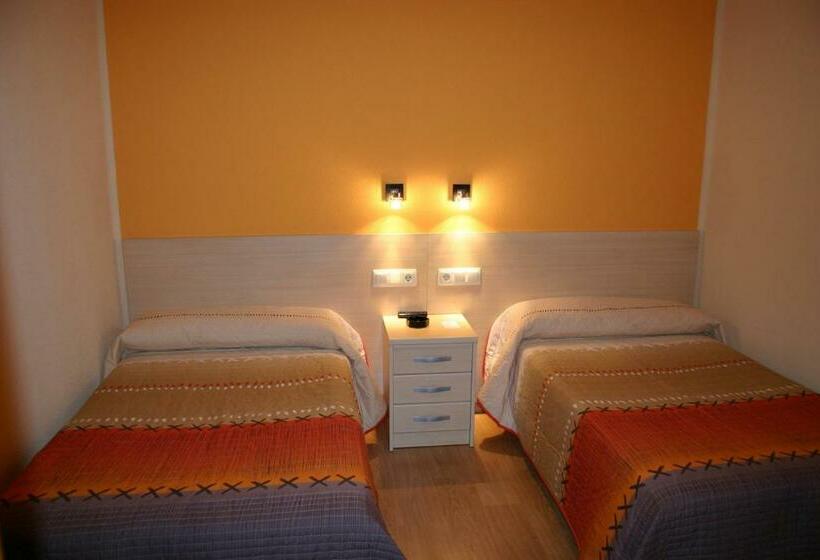 اتاق استاندارد, Hostal Hispanico I