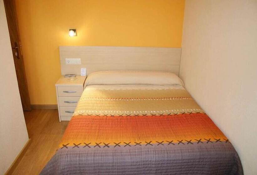 اتاق استاندارد, Hostal Hispanico I