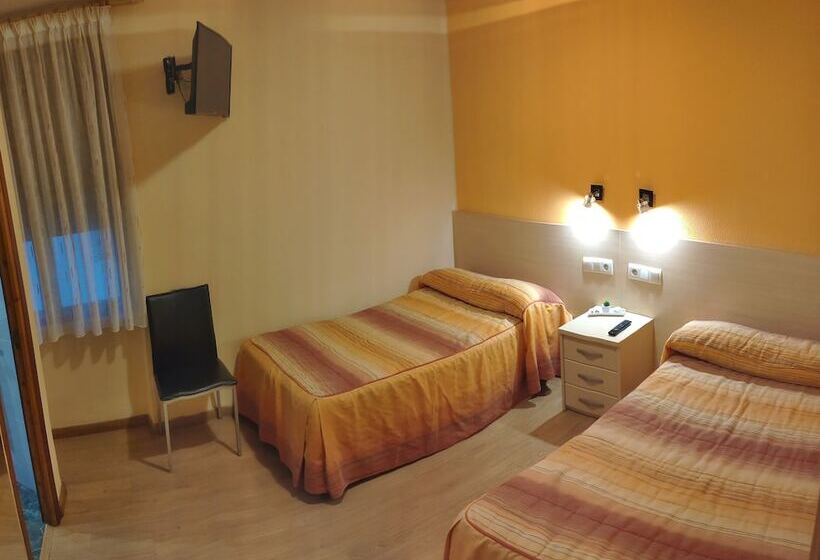 اتاق استاندارد, Hostal Hispanico I