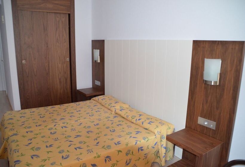 标准间, Hostal Neptuno