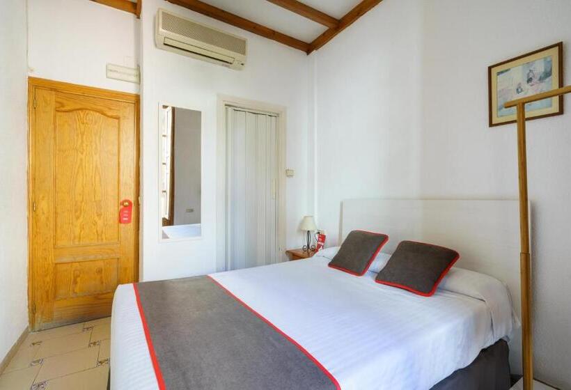 اتاق استاندارد با بالکن, Hostal Austria