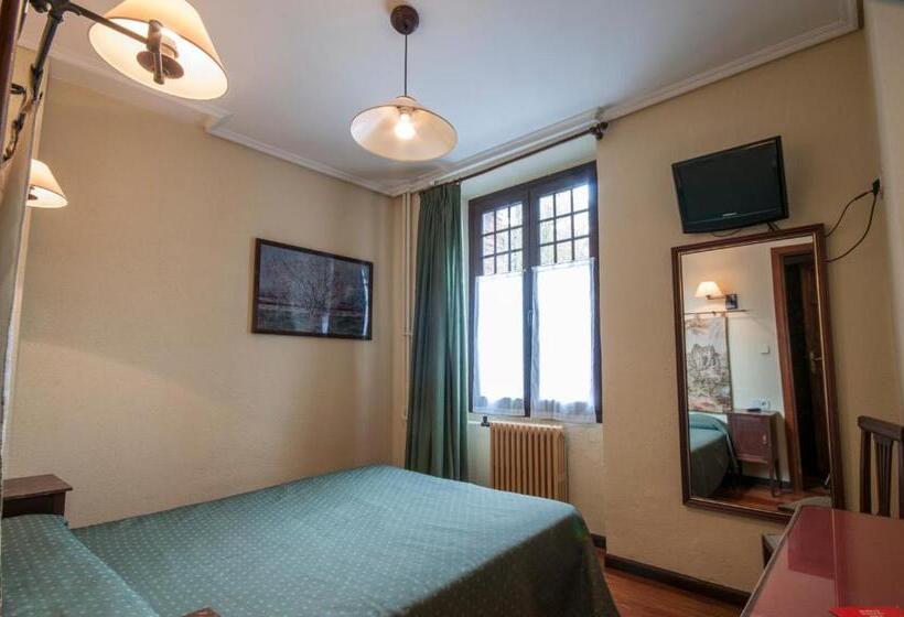 Номер Стандарт, Hostal Ayestaran Ii