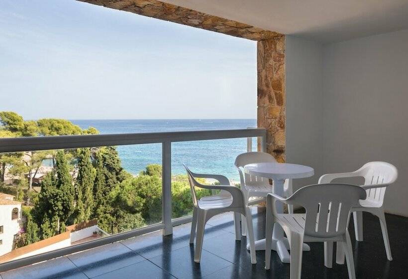 חדר סופריור לשלושה עם נוף לים, htop Caleta Palace