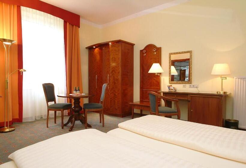Номер Стандарт с Гидромассажем, Altstadthotel Mosser