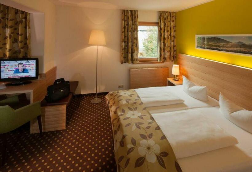 스탠다드 트리플 룸, Alphotel Innsbruck