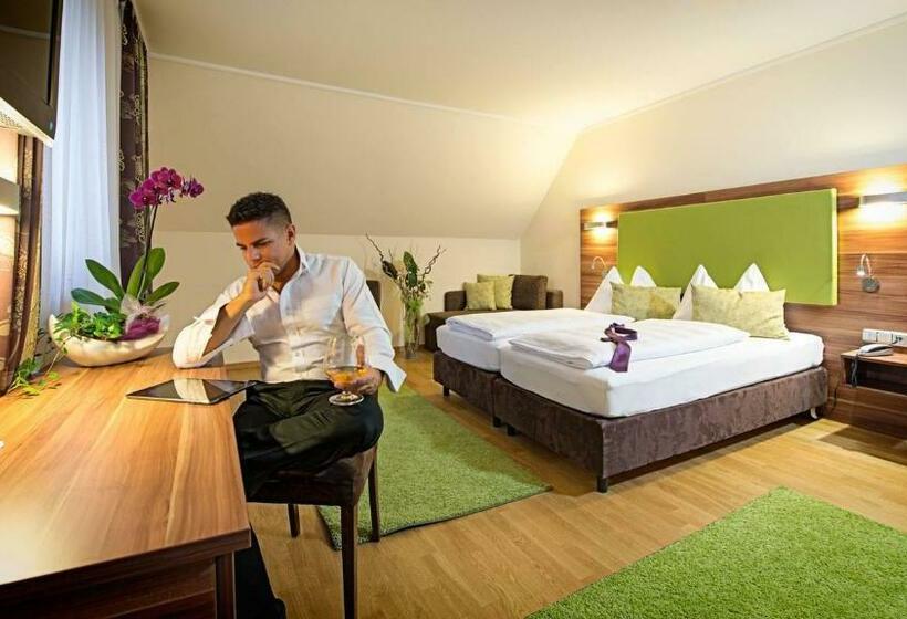 Номер Комфорт, Restaurant Häupl