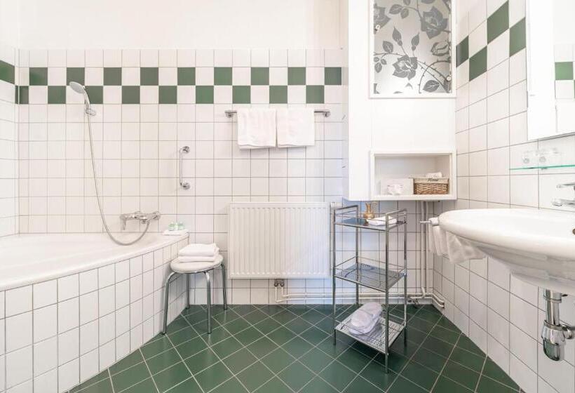 デラックススイート, Schlosshotel Rosenau Superior