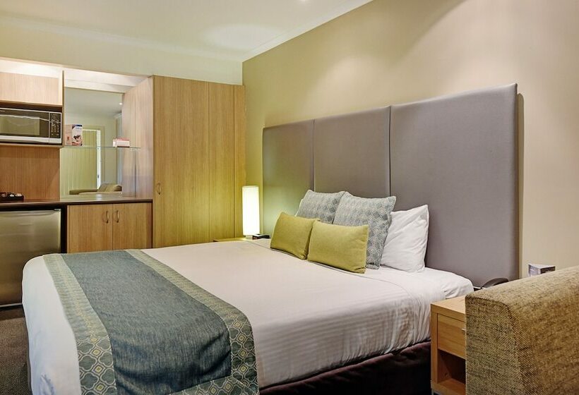 Номер Стандарт, Breakfree Aanuka Beach Resort