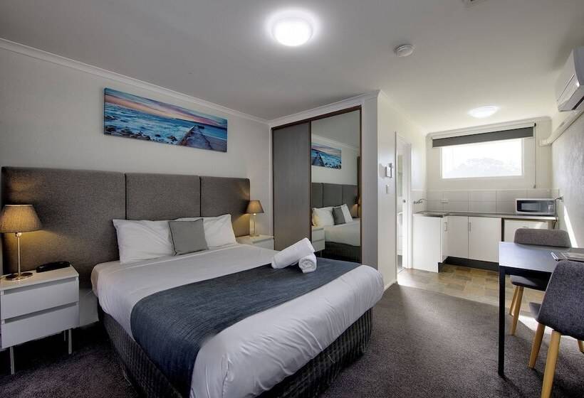 수피리어 룸, Frankston Motel