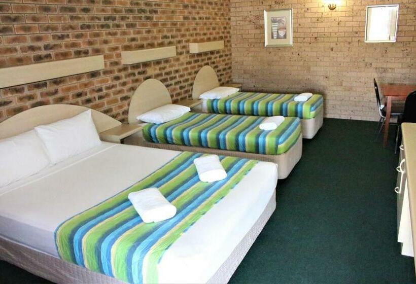 Семейный Номер Deluxe, Castle Motor Lodge