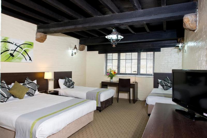 اتاق استاندارد سه نفره, Leisure Inn Penny Royal Hotel & Apartments
