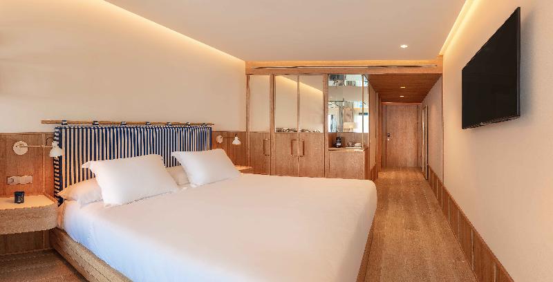 스탠다드 룸 킹사이즈 침대, Sails Port Macquarie By Rydges