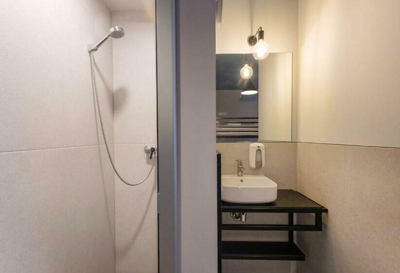 اتاق استاندارد چهار تخته, Font Andorra Hostel by Nexta