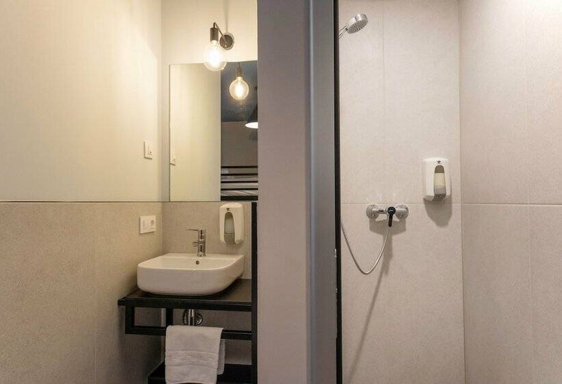 اتاق استاندارد چهار تخته, Font Andorra Hostel by Nexta